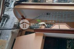 Đường láng gần ô tô lô góc ngõ ba gác rộng thoáng