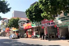 Nhà mặt phố kinh doanh đỉnh,vỉa hè rộng sài đồng dt 68m,giá 8 tỷ