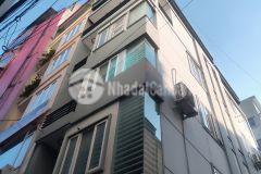 Bán 03 căn nhà cầu giấyquan hoa, lô góc,31m2, 5t, mt 6m, 4,1tỷ