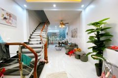 Không nhanh là mất, bán nhà phố phạm ngọc thạch, đống đa, kinh doanh, 44m2x4t, 4 tỷ 4