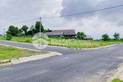 Sở hữu nền đất shr, thổ cư 100. mặt tiền đường võ nguyên giáp. gần vòng xoay cổng 11.