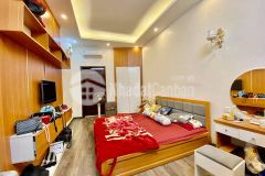 Hiếm nhà phố nguyễn sơn, 5 tầng 40m ô tô qua cửa chỉ 3 tỷ