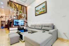 Bán nhà cực đẹp,lô góc cầu giấy,44m2,4t, chỉ 4 tỷ.lh cg hải 0966866250