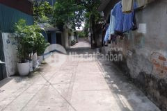 Mặt tiền rộng ngõ thông ôtô 7 chỗ vào nhà chỉ 40trm2 đất ngọc thụy long biên