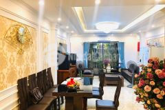 Bán nhà cách mặt phố cầu giấy 20m, 2 thoáng trước sau 55m2 5t 8.5 tỷ lh 0913978689
