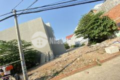 Đất hẻm xe hơi đường 212 đỗ xuân hợp, phước long a, quận 9, dt 44m23.2 tỷ.