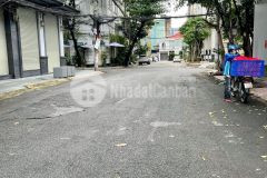 Bán nhà đường nguyễn gia trí d2, bình thạnh 4m x 21m 5 tầng khu vip phân lô đẹp đường nhựa 14m. lh 0902172770