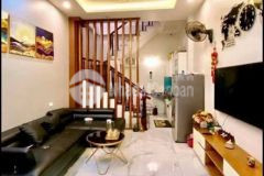 Bán nhà 34m2 phố la thành nguyễn chí thanh ba đình giá 3.9 tỷ