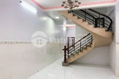 Cho thuê nhà 1t1l 3pn gần chợ điều kdc long bình 5tr