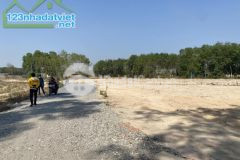 Chủ ngộp bán gấp lô đất tại phường phú chánh,tân uyên,bình dương