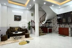 Bán nhà quận hoàng mai 3 tỷ 33m2 6.2m mt sát mặt phố, ra giải phóng 300m