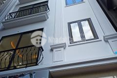 Bán nhà xây mới tổ 7 đa sỹ,ngay sát bể bơi kiến hưng.ô tô đỗ sát nhà.30m2 x 5 tầng