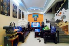 Bán nhà sân cổng riêng miếu hai xã 50 m2 giá chỉ 1,5 tỷ