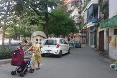 Bán nhà mặt phố khương thượng view hồ 72m2 mt 8m giá 13,5 tỷ. lh 0912442669