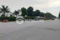 Nhà sát vách vinhomes,ô tô tránh,kinh doanh,văn phòng giá 10 tỷ