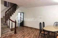 Bán nhà phố hào nam, ngõ ba gác tránh kdtốt lô góc sổ nở hậu, dt 35m x 5 tầng.