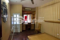 Bán nhà hào nam 64m2mt 4m. 2 thoáng ngõ hơn 3m 5.8 tỷ.