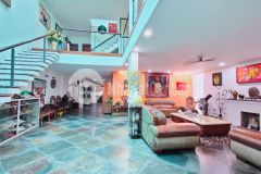 Biệt thự phố nguyễn văn cừ, lô góc, 3 thoáng, phong cách đông dương.