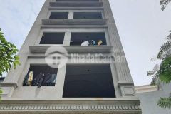 Vĩnh tuy bán nhà 5 tầng mới cứng ô tô tránh hai bà trưng