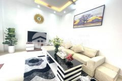 Bán nhà lê trọng tấn, hoàng mai 2 thoáng ba gác ô tô 5m ngay phố chỉ nhỉnh 3 tỷ.