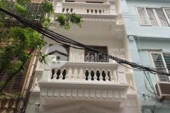 Bán nhà phân lô phố hoàng quốc việt, đường ô tô tránh, kinh doanh cực tốt giá 7.1 tỷ