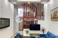 Nhà đẹp khương trung, thanh xuân, dt 32m2x4t, ô tô đỗ cổng, 15m ra phố, giá 3.3 tỷ