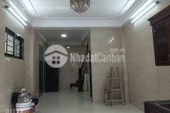 Cần bán gấp nhà thanh xuân 30m, 6 tầng, ngõ thông, phân lô, công năng đầy đủ, ô tô để trong nhà. giá gần 4 tỷ