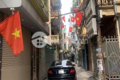 Bán nhà ngay ngã tư sở 2 mặt ngõ, ô tô vào nhà, tặng nội thất 52m 4.9 tỷ