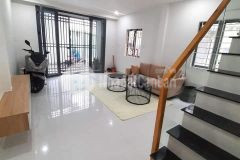 Bình thanh giáp quận nhất, diện tích 4,3 x 14 nhà 1 trệt 1 lầu giá 4.1 tỷ