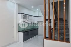 Nhà đẹp phố hoàng mai 36m2 x 5 tầng, ngõ ba gác tránh, nhỉnh 3 tỷ.