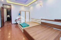 Nhà đẹp lô góc ô tô qua gần phố thông số đẹp giá 6 tỷ. quận long biên