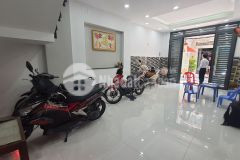 Cực nóng. sát quận 10 xe 7 chỗ đỗ cửa 65m2 3 tầng chỉ 8,2tỷ