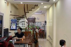 Bán nhà doanh nhân giàu có phố định công thượng, hai thoáng, 40m2 x 4 tầng, giá 3.35 tỷ