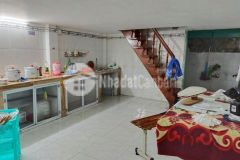 Bán nhà hxh sát mặt tiền lê đình thám,tân phú 68m2 đang cho thuê10 triệu,chỉ 5,45tỷ