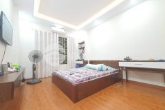 Bán nhà láng hạ 47m2mt 4m. ngõ thông 45m ra phố 4.25 tỷ.