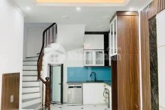 Bán gấp nhà ngõ gốc đề, gần ô tô, nội thất xịn, 35m2 nhỉnh 3 tỷ.