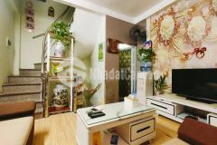 Chỉ 2 tỷ có ngay nhà đẹp hoàng hoa thám ba đình, cách phố 30m, lh 0978 898285