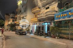 Lạc long quân ngõ to như phố kinh doanh hết nấc dt70m 4t mt4.7m giá 18 tỉ