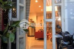 Bán nhà trung tâm quận 3 30m2, 2lầu. xe hơi đỗ ngày đêm
