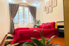 Bán nhà giáp nhị, hoàng mai siêu đẹp sân để xe rộng ô tô gần chỉ nhỉnh 2 tỷ.