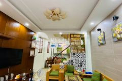 Bán nhà tô vĩnh diện thanh xuân, 5 tầng, ô tô đỗ cửa, đẹp ở luôn, 5ty.