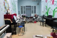 Np154 bán nhà lô góc trong ngõ đường hai bà trưng gần mặt đường giá cực yêu