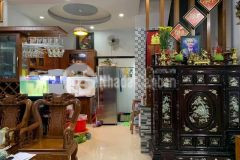 Nhà đẹp hiếm có q3, cmt8, hẻm sạch ba gác cách 5m đón taxi 7 chỗ, 4 tầng, dtsd 125m2, 5.8 tỷ.