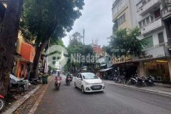 Nhà mặt phố dương văn bé,hai bà trưng,mặt tiền rộng,kinh doanh đa năng,70m2,giá 21 tỷ.