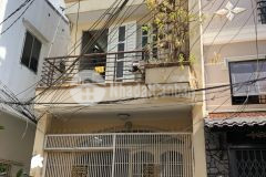 Nhà góc 2mt nguyễn thượng hiền, p6, bình thạnh, 30m,5.5 tỷ. lh0933960079.