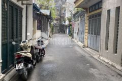 Bán nhà tư đình ở và đầu tư sinh lời ô tô đỗ cửa đầu tư tuyệt đỉnh giá nhỉnh 4 tỷ.