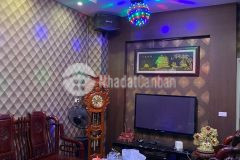 Bán nhà đường láng, nội thất gỗ cao cấp, thiết kế hiện đại.