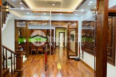 Bán nhà văn phú, hà đông, 90m2, 5t, mt 4.5m, view vườn hoa, nội thất xịn