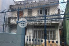 Nhà nát 6,5x21m vuông vứt,đườg xe tải gần bình phú