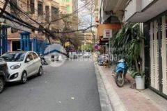 Huỳnh thúc kháng, lô góc 2 mặt oto dừng dỗ, mặt tiền 6m, quá đẹp, 16.2 tỷ, 0703451750.